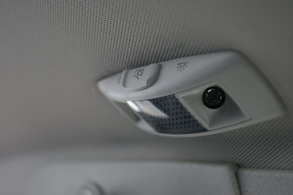 图为新甲壳虫内饰及细节