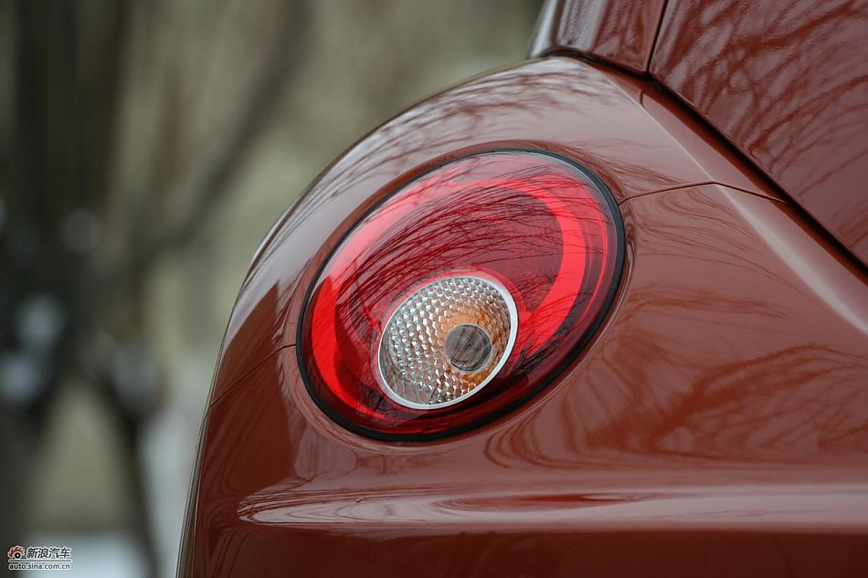 进口大众甲壳虫“墨橘版”外观