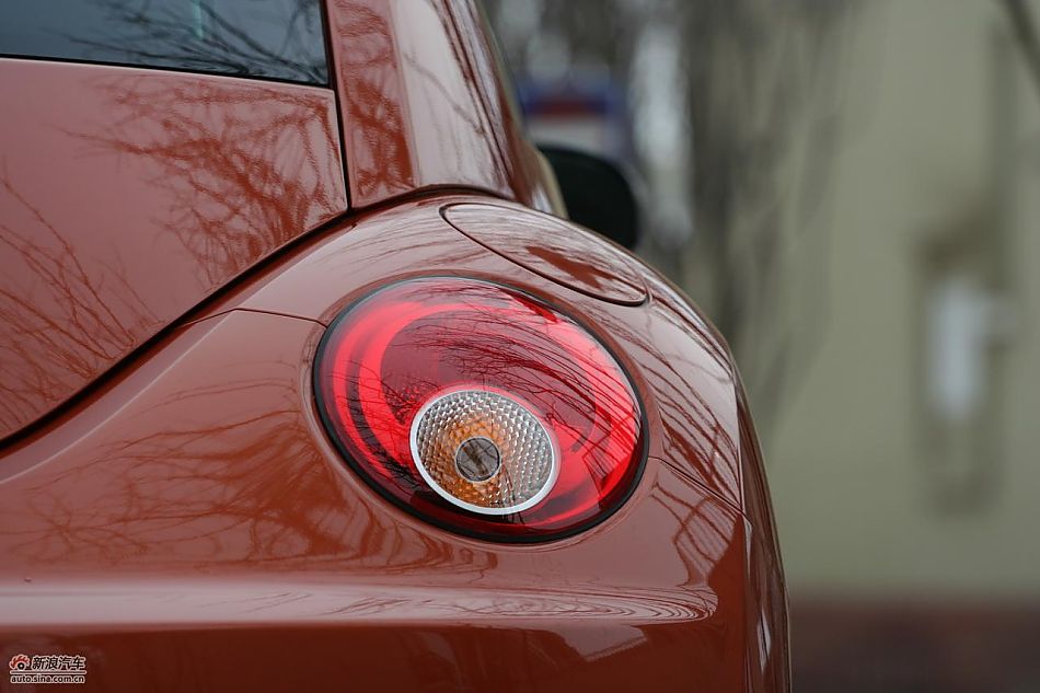 进口大众甲壳虫“墨橘版”外观