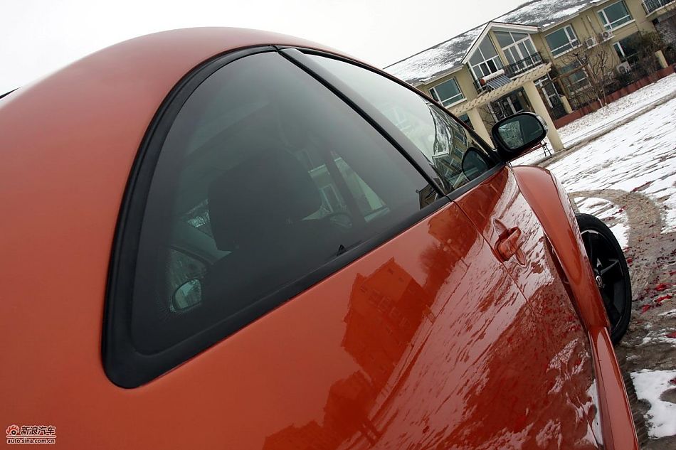 进口大众甲壳虫“墨橘版”外观