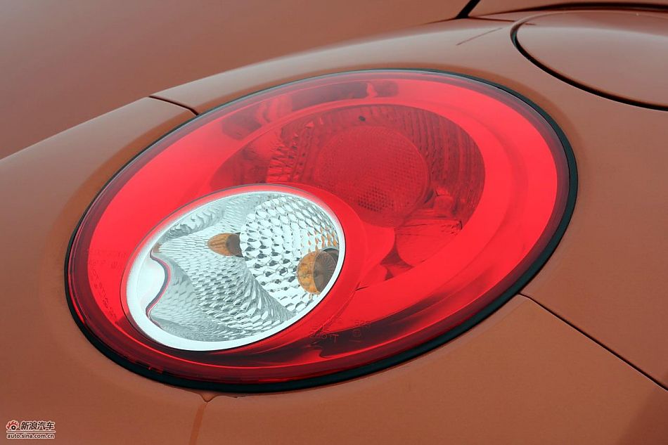 进口大众甲壳虫“墨橘版”外观