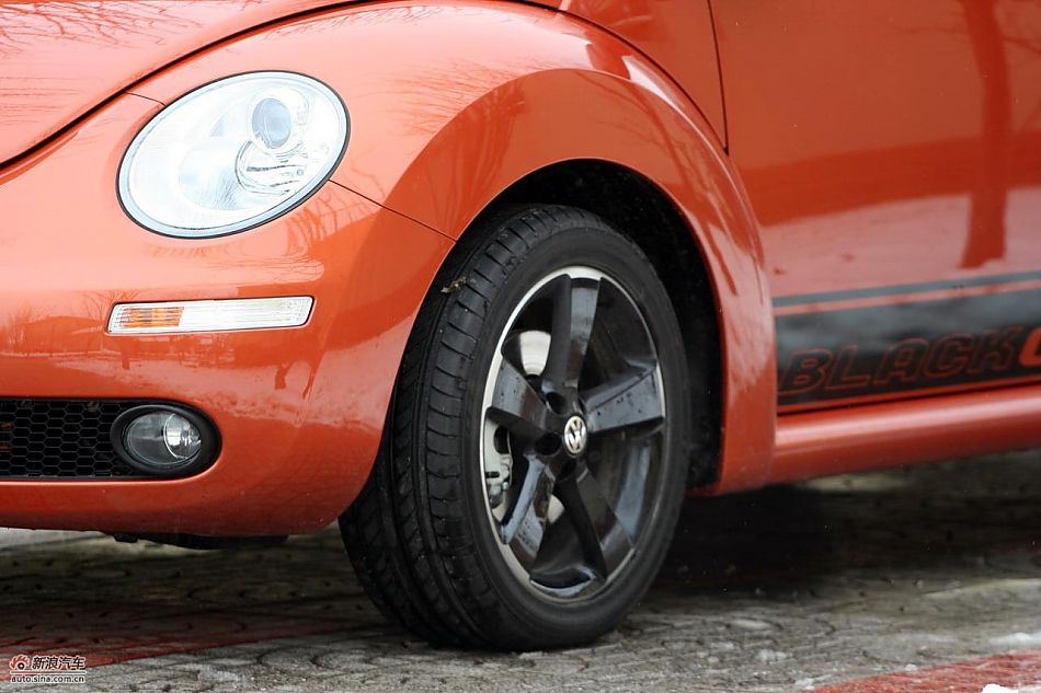 进口大众甲壳虫“墨橘版”外观