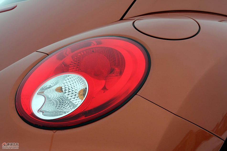 进口大众甲壳虫“墨橘版”外观