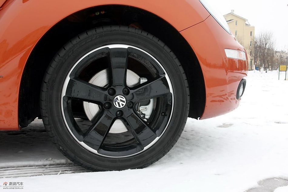 进口大众甲壳虫“墨橘版”外观