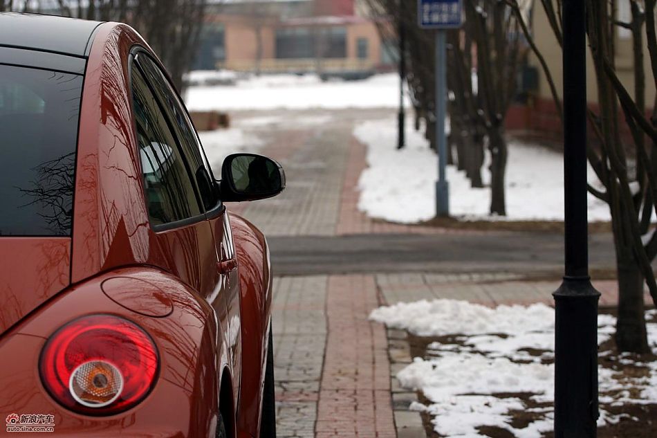 进口大众甲壳虫“墨橘版”外观