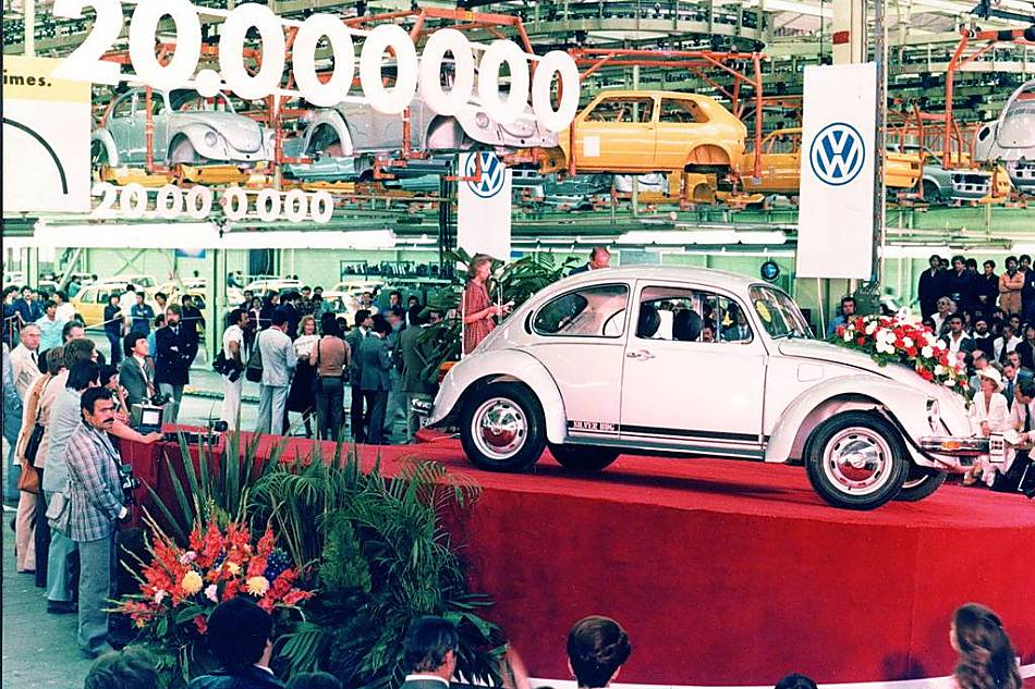 图为甲壳虫历史图片