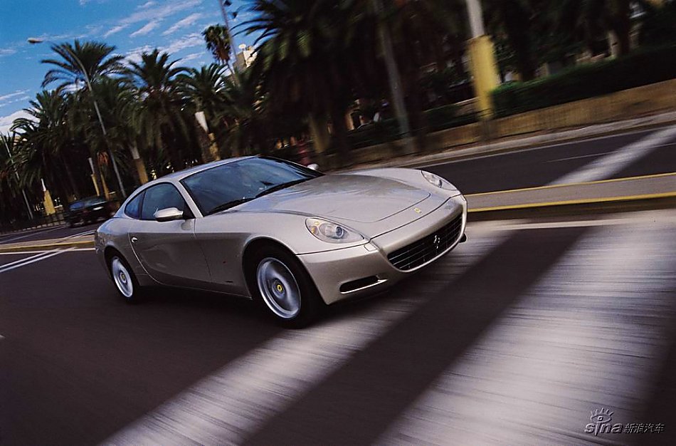 法拉利612Scaglietti