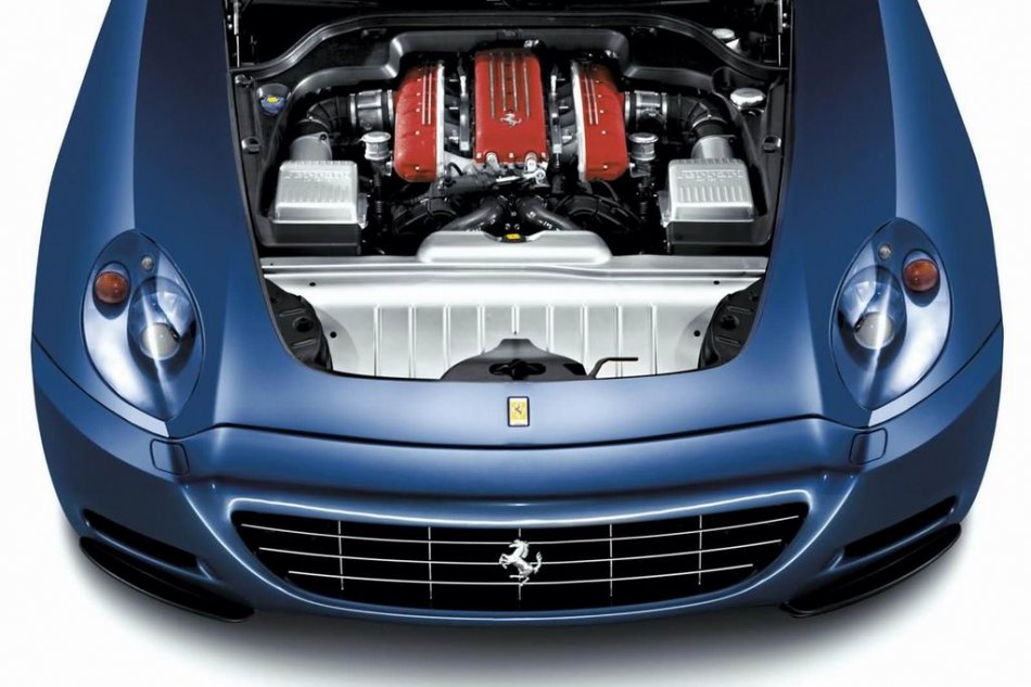 法拉利--612发动机