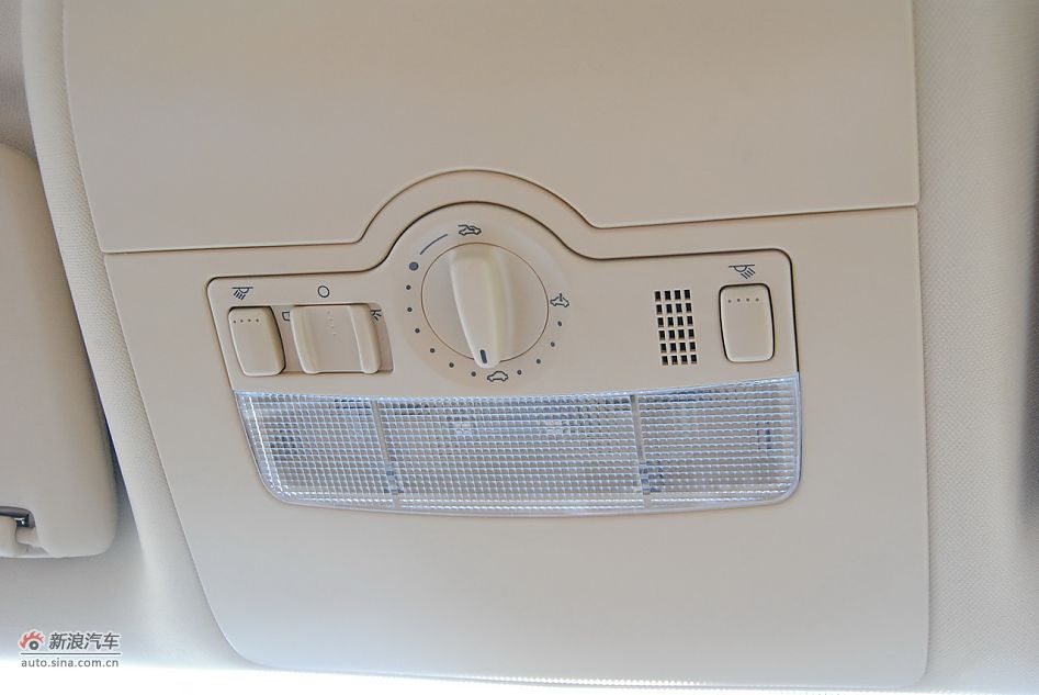 2011款大众途安1.4TSI自动智臻版