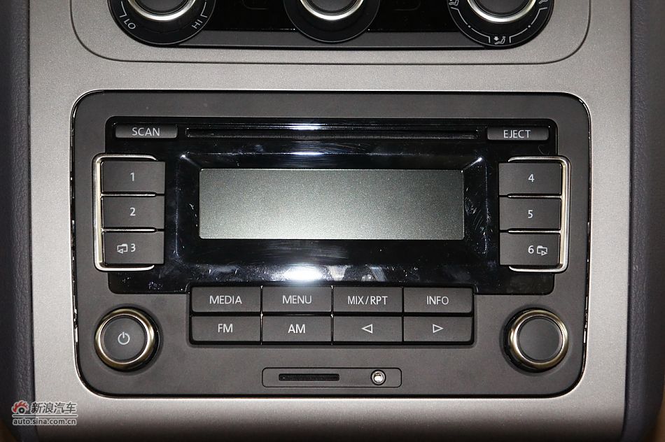 2011款大众途安1.4TSI手动智尚版