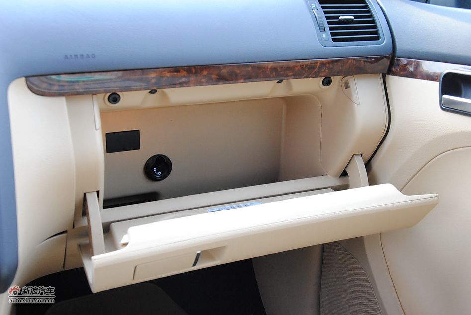 2011款大众途安1.4TSI自动智臻版