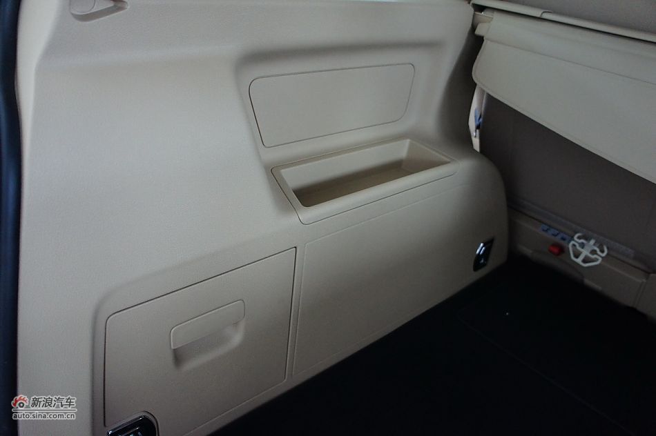 2011款大众途安1.4TSI手动智尚版