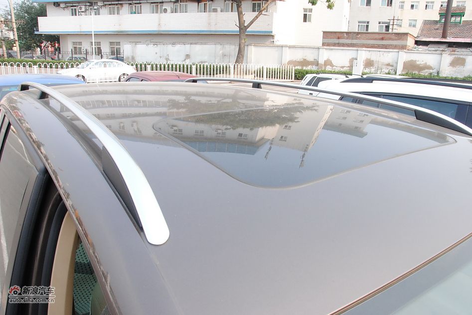 2011款大众途安1.4TSI自动智臻版