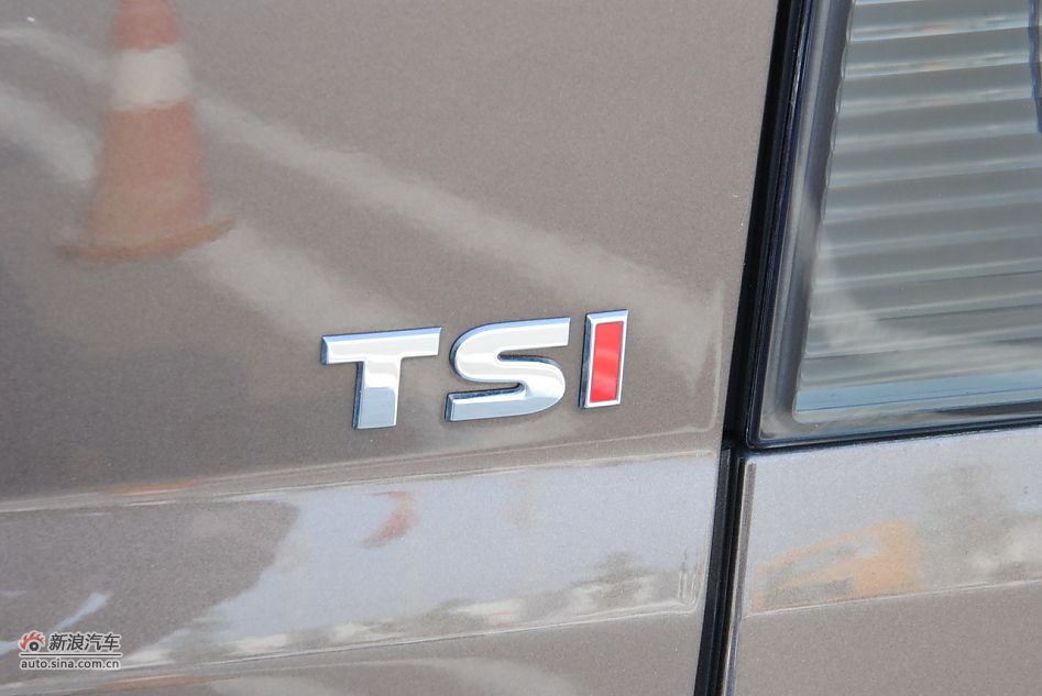 2011款大众途安1.4TSI自动智臻版