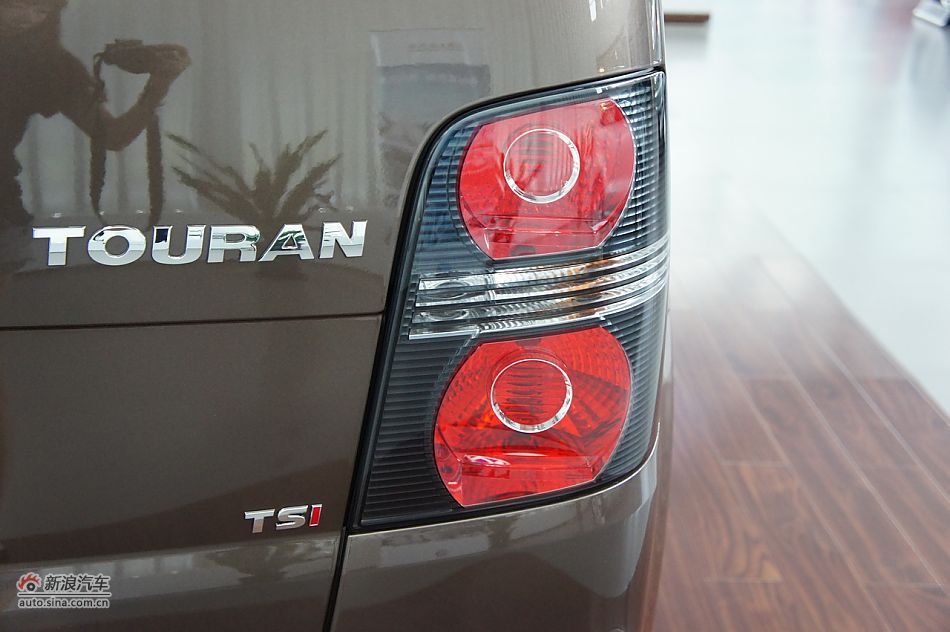 2011款大众途安1.4TSI手动智尚版