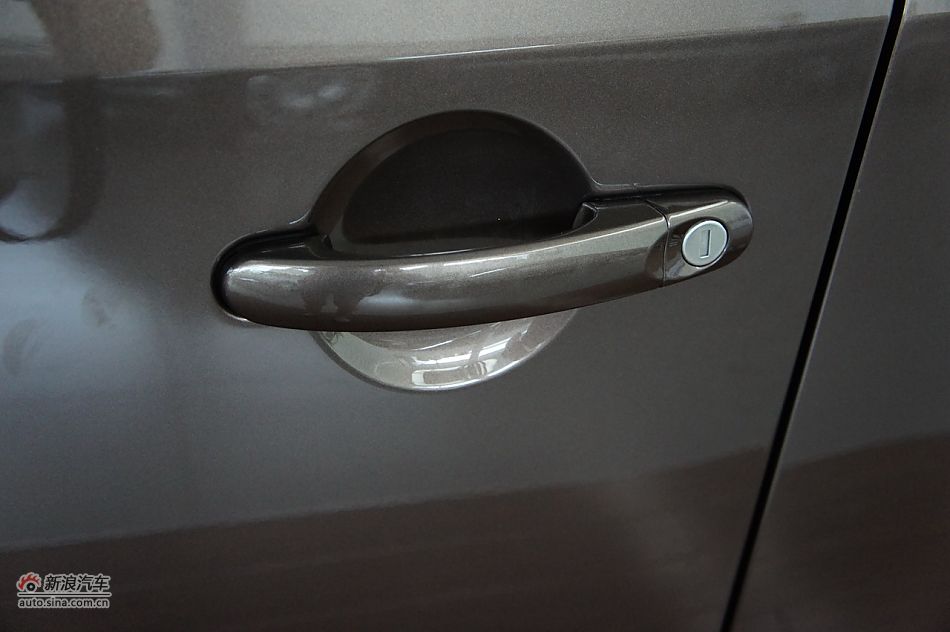 2011款大众途安1.4TSI手动智尚版