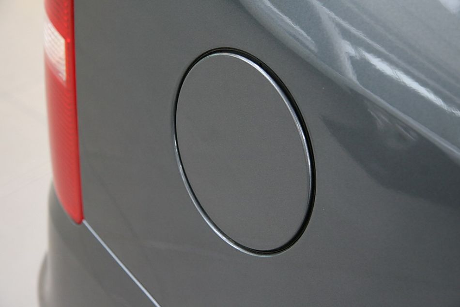 上海大众途安油箱盖