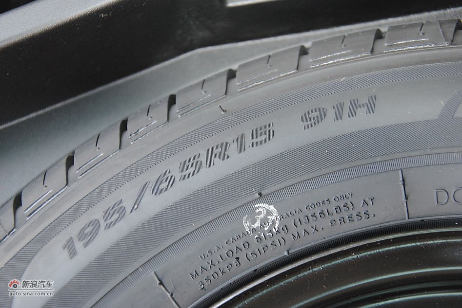 2011款大众途安1.4TSI自动智臻版