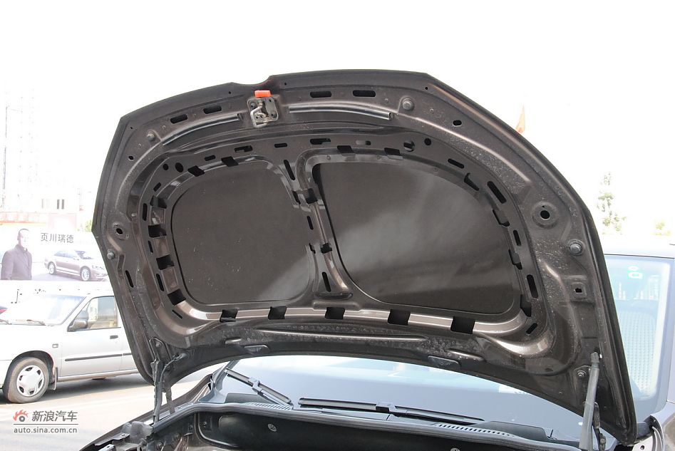 2011款大众途安1.4TSI自动智臻版