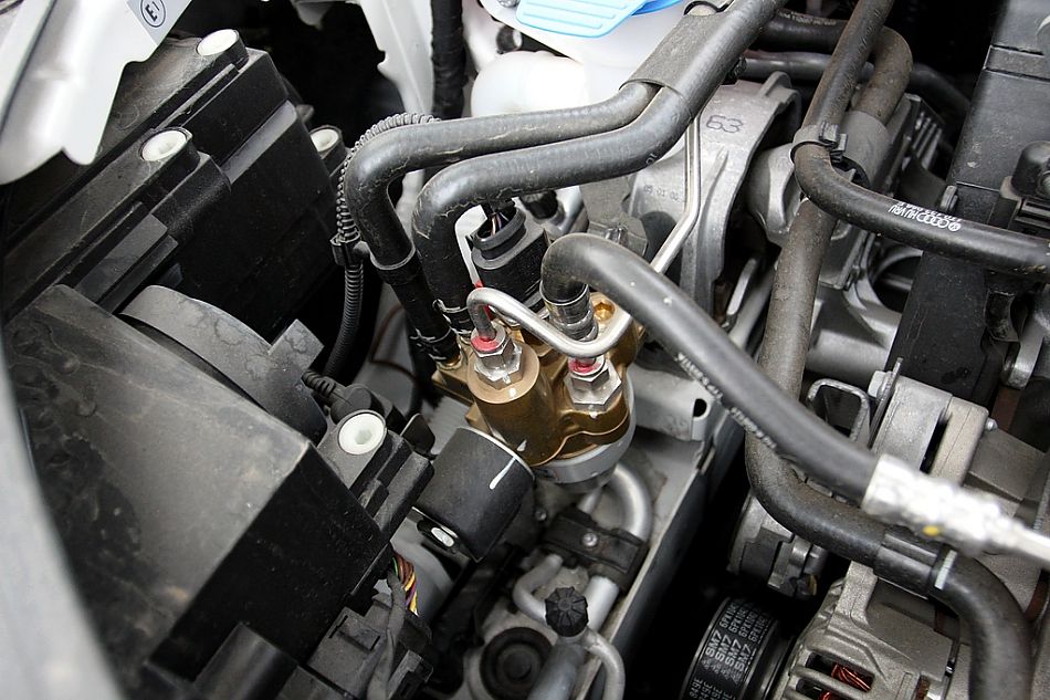 进口天然气途安引擎图