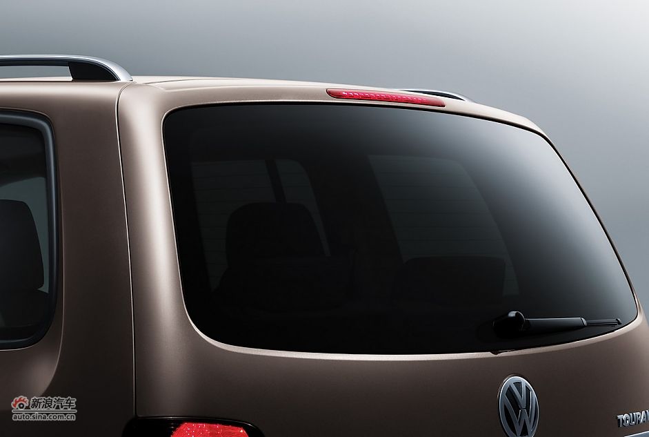 2011款大众途安内饰