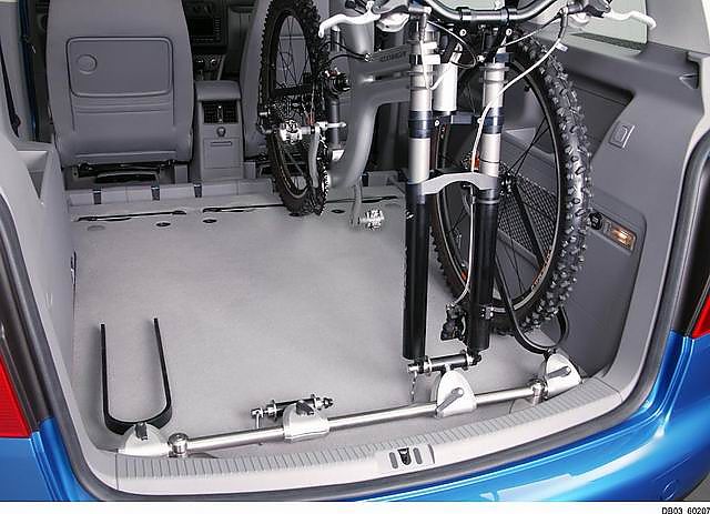 大众途安（Touran）后备箱