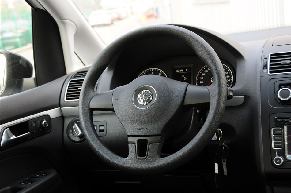 2015款 1.4T 自动30周年纪念版 内饰