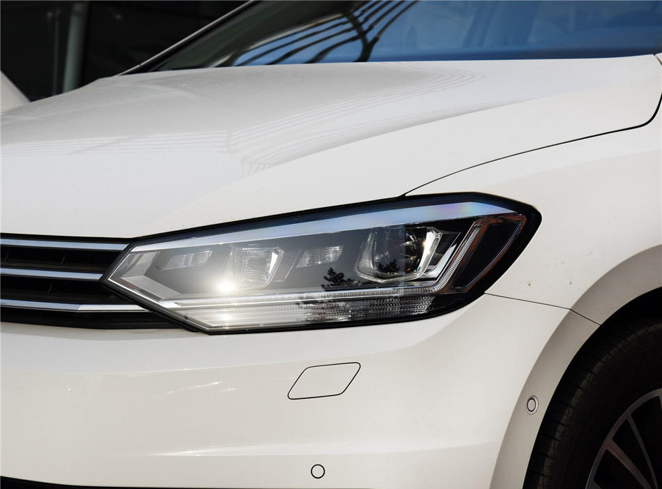 2016款 途安L 280TSI 自动豪华版