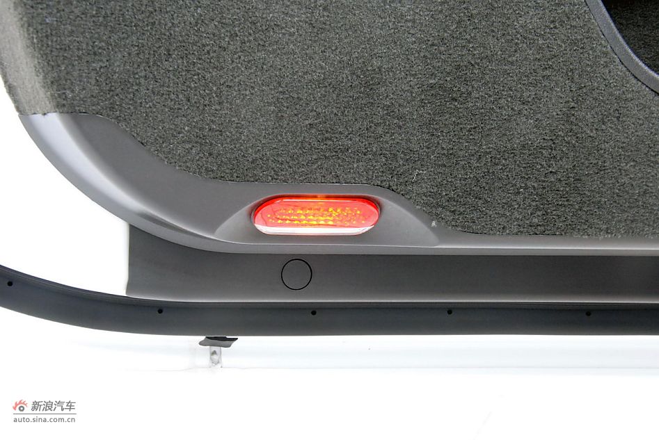 2009款全新捷豹XKR双门跑车