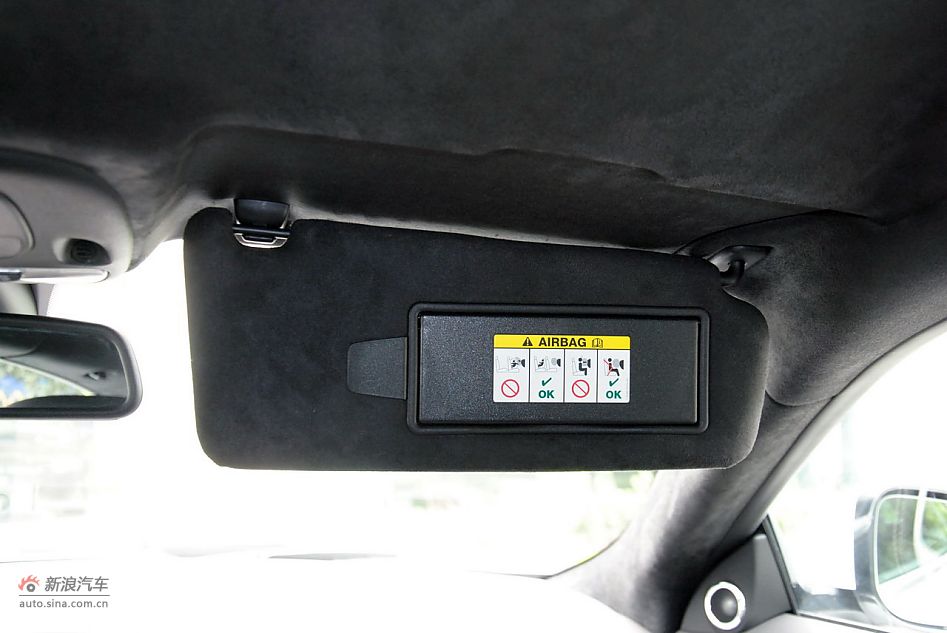 2009款全新捷豹XKR双门跑车