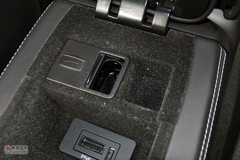 2009款全新捷豹XKR双门跑车