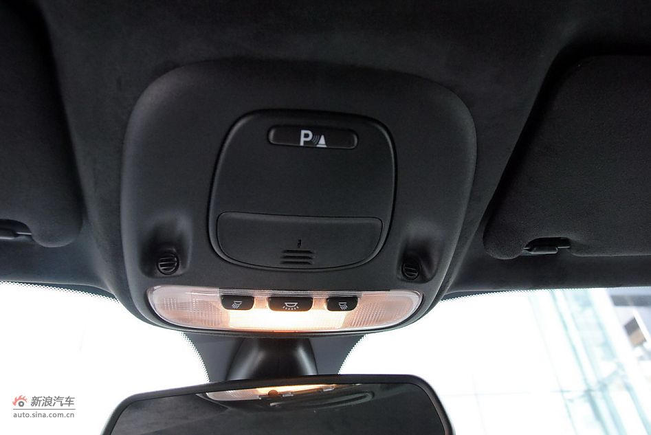 2009款全新捷豹XKR双门跑车