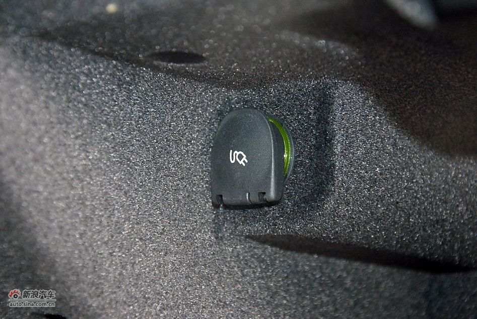 2009款全新捷豹XKR双门跑车