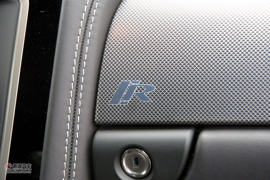 2009款全新捷豹XKR双门跑车