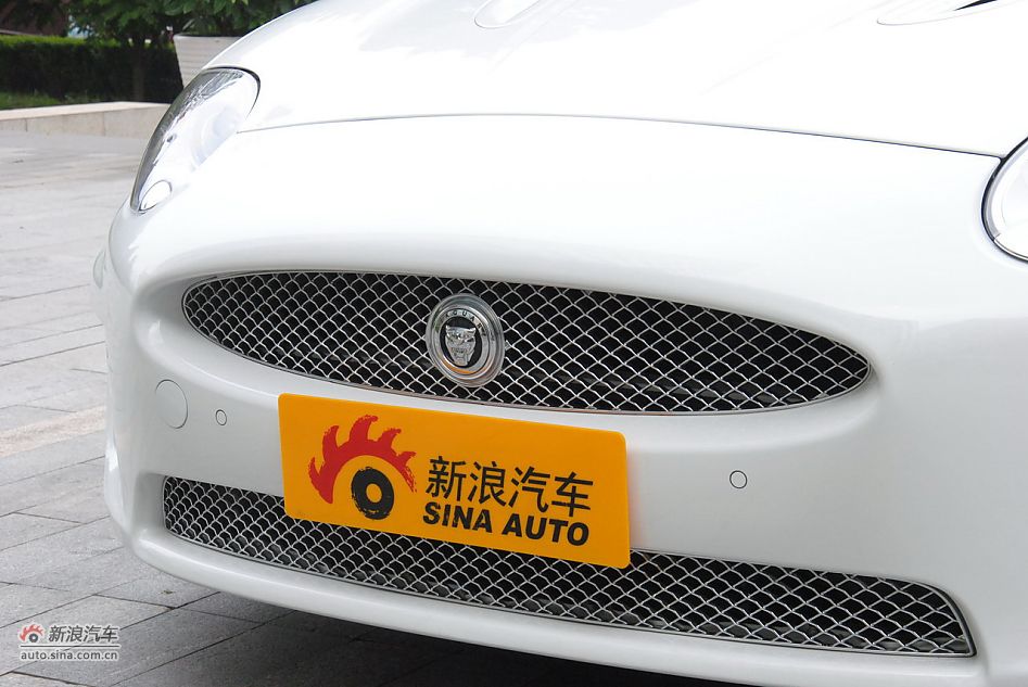 2009款全新捷豹XKR双门跑车