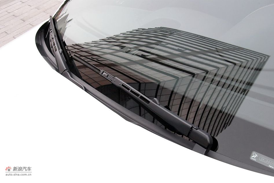 2009款全新捷豹XKR双门跑车