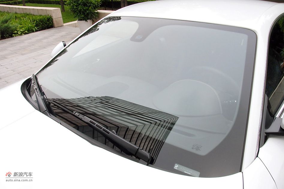 2009款全新捷豹XKR双门跑车