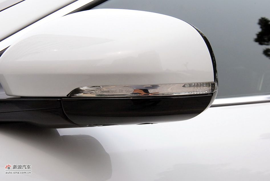 2009款全新捷豹XKR双门跑车