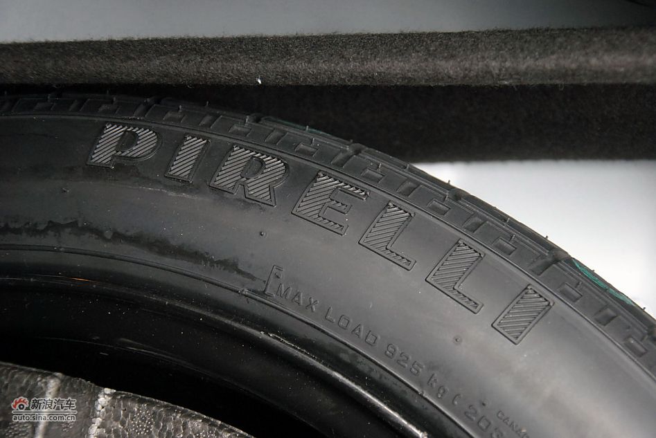 2009款全新捷豹XKR双门跑车