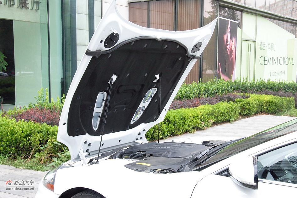 2009款全新捷豹XKR双门跑车