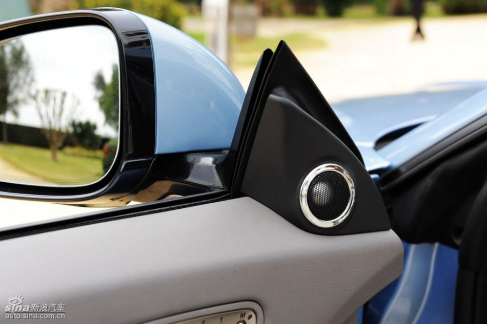 捷豹XKR内饰图片