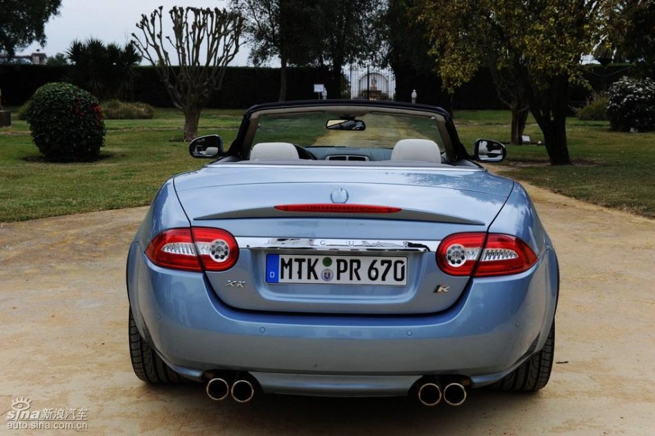 捷豹XKR外观图片