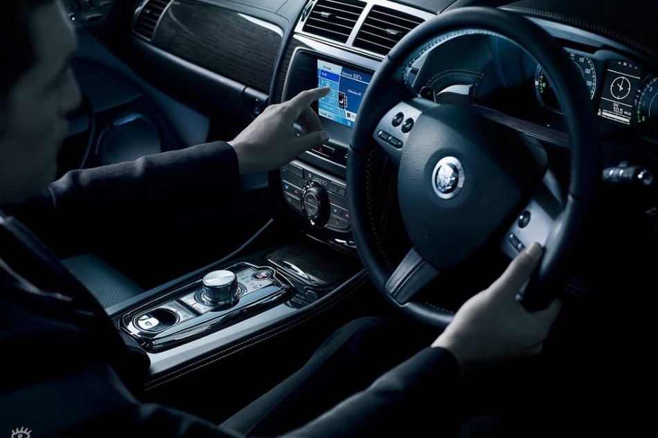 捷豹XKR内饰图片