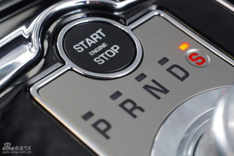 捷豹XKR内饰图片