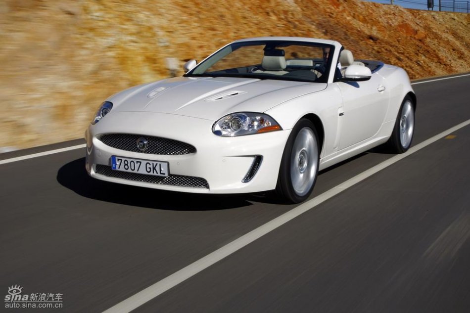 捷豹XKR外观图片