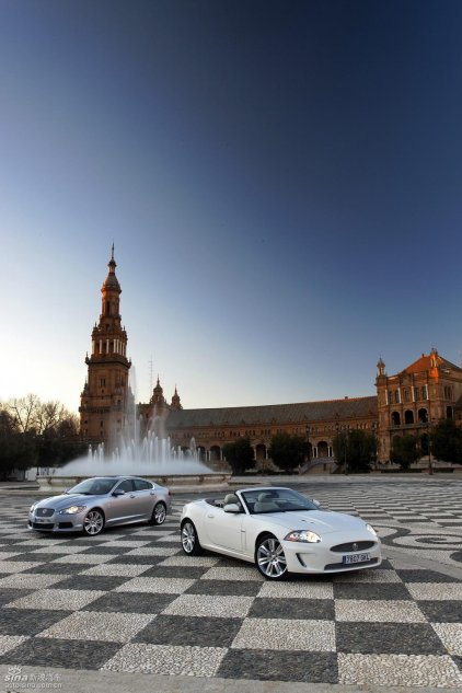 捷豹XKR外观图片