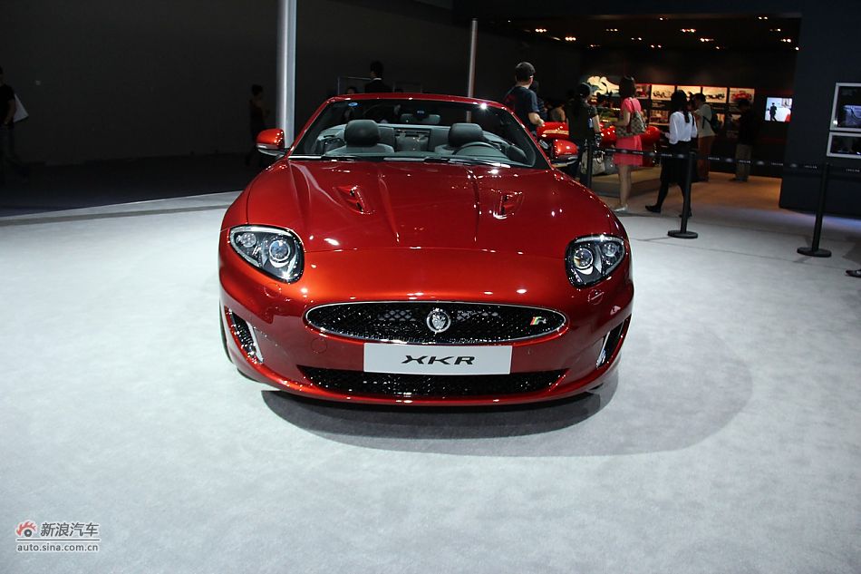捷豹XKR