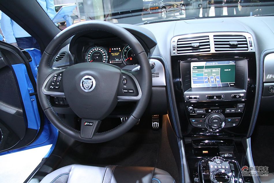 捷豹XKR-S