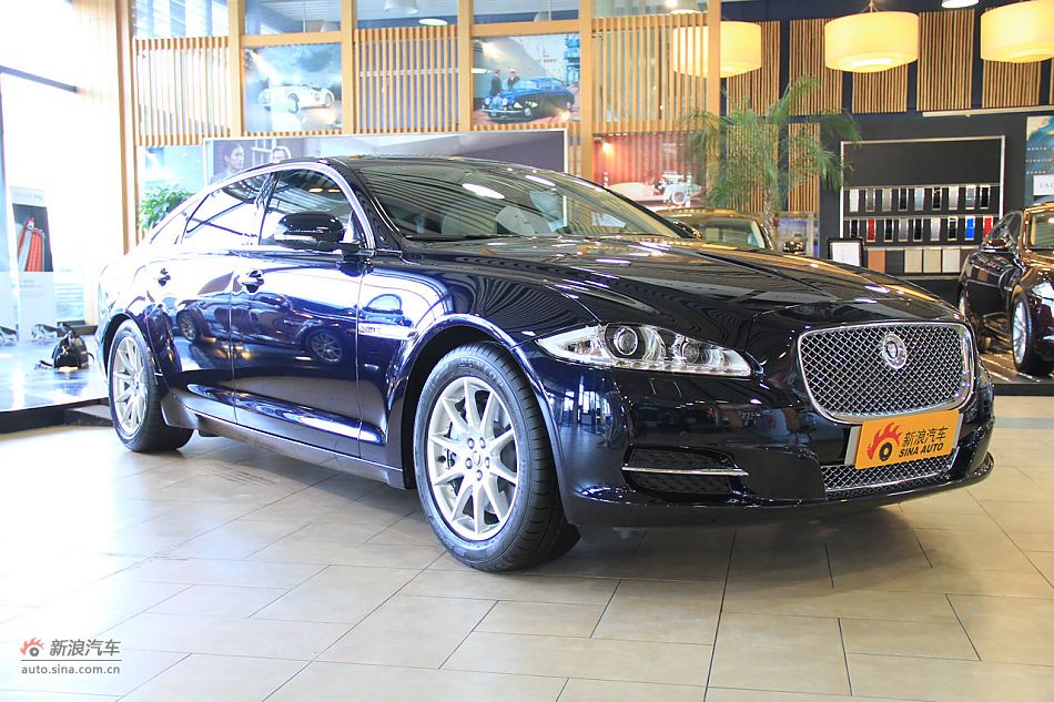 2012款捷豹XJL到店实拍