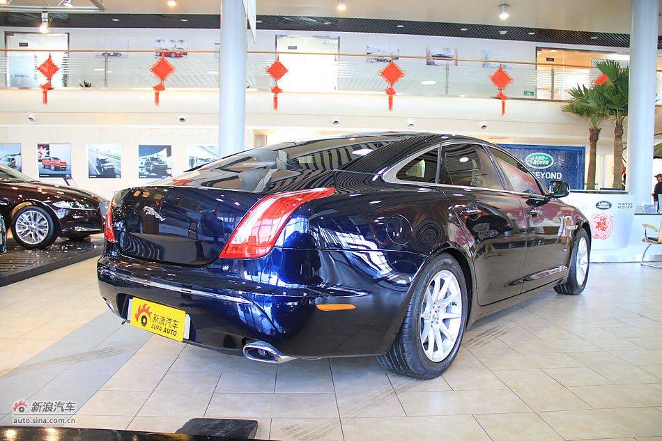 2012款捷豹XJL到店实拍